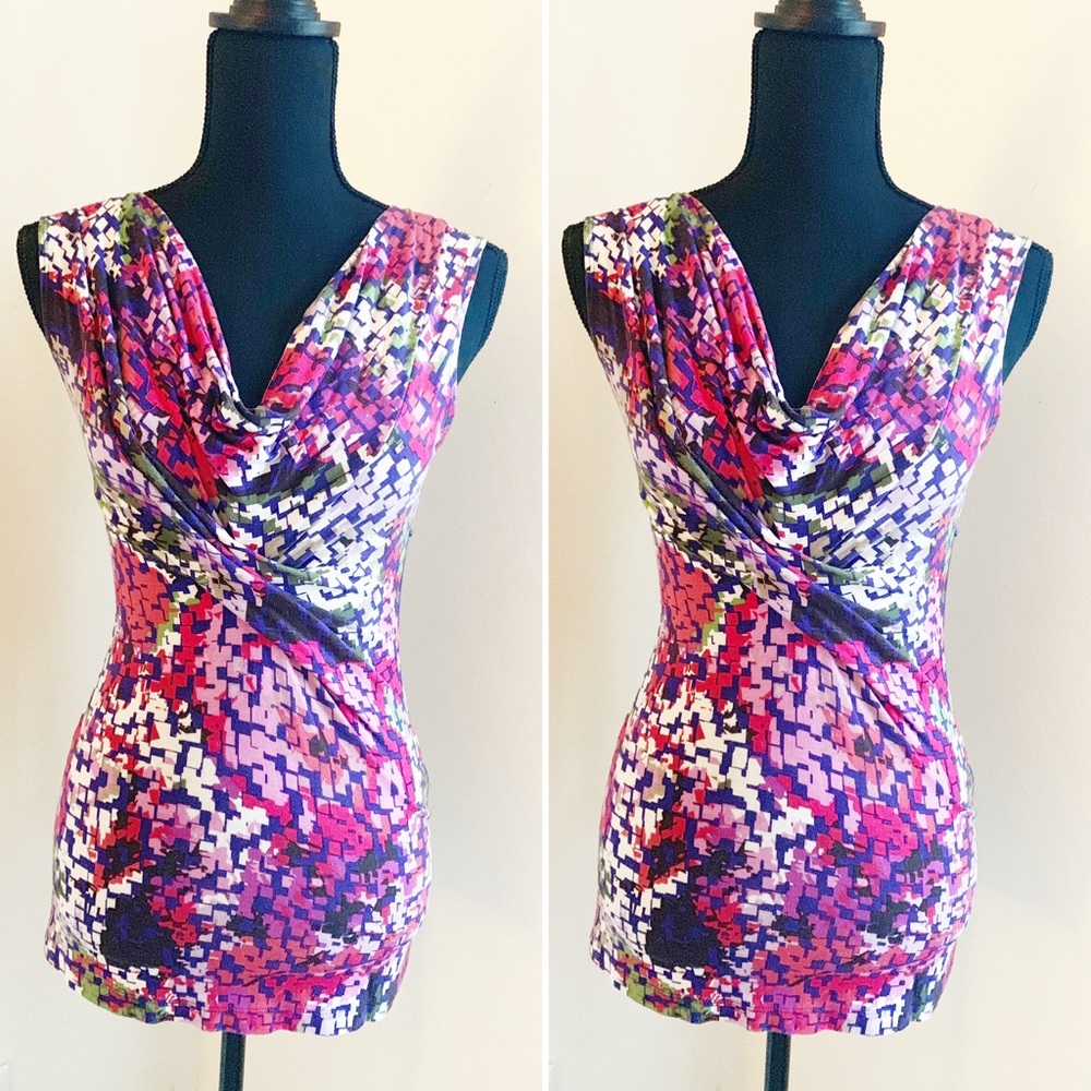 Cabi, colorful print sleeveless tank. Xs